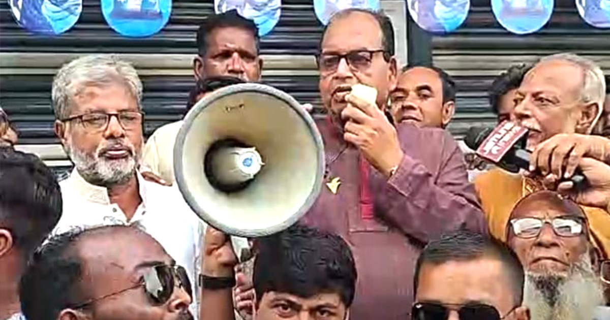 ফেব্রুয়ারিতে নির্বাচন না হলে গণতন্ত্র অনিশ্চয়তার মধ্যে পড়বে : দুদু