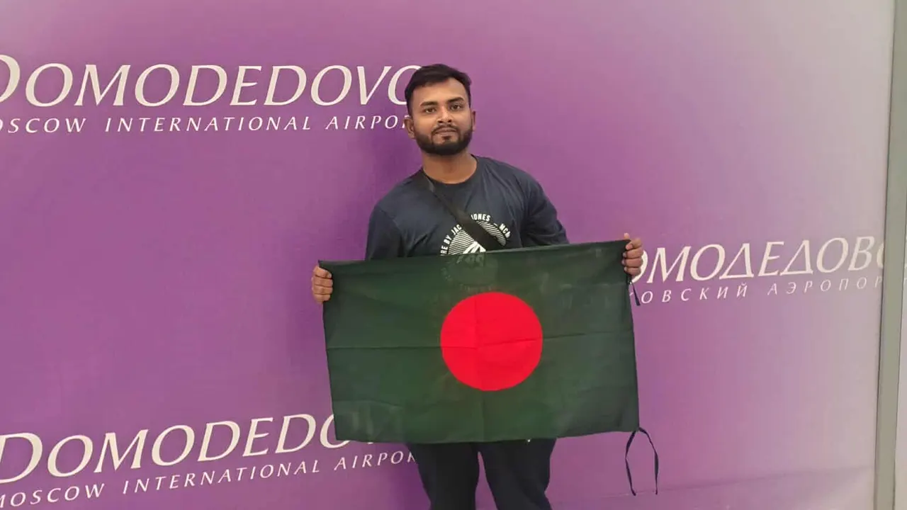 বিশ্ব যুব উৎসবে বাংলাদেশের প্রতিনিধিত্ব করবেন রুমি