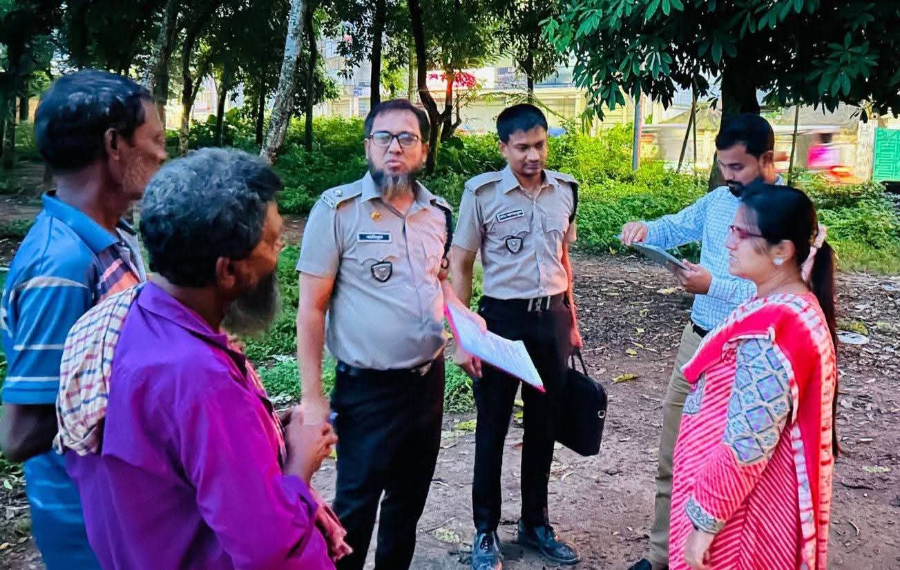 ময়মনসিংহ মাদকদ্রব্য নিয়ন্ত্রণ অধিদপ্তর এর অভিযানে গাঁজা চোলাইমদসহ গ্রেপ্তার ৪ জন
