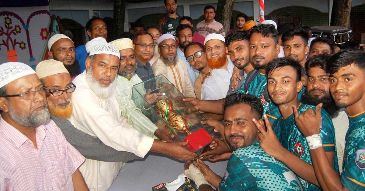 আবিদুর রহমান সোহেল ফুটবলের চূড়ান্ত পর্বে ২০নং ওয়ার্ড