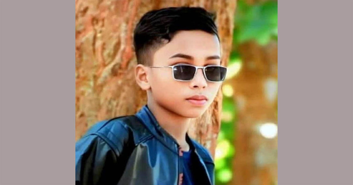ত্রিভুজ প্রেমের চক্করে কিশোরকে হত্যা