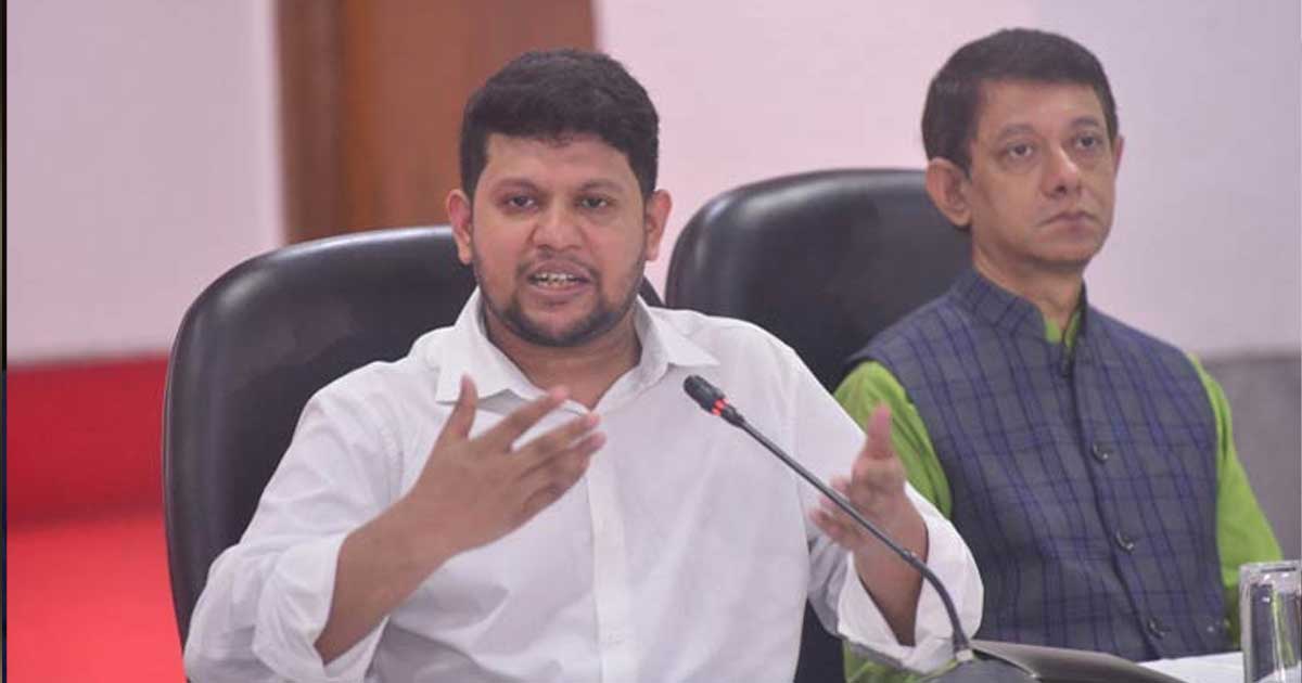 যেকোনো সময় নেমে যেতে পারি: তথ্য উপদেষ্টা