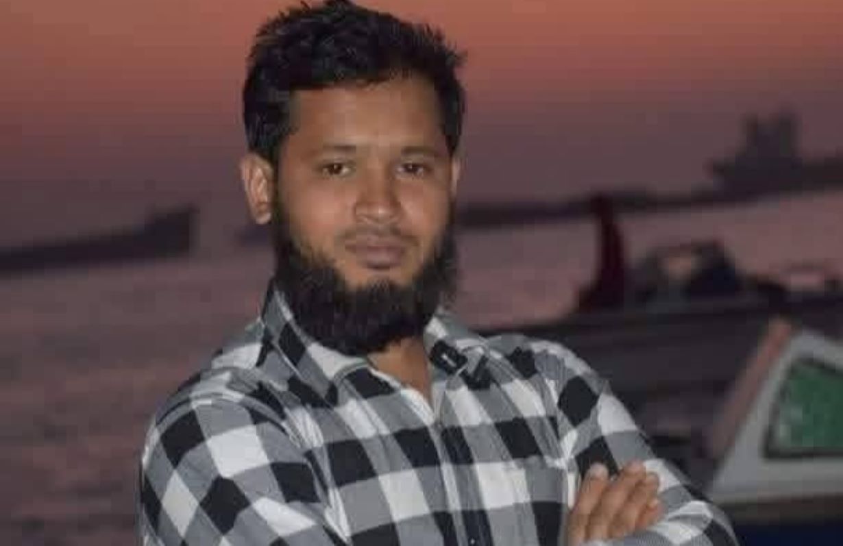 নোয়াখালীর সুবর্ণচরে ফ্রিজ মেরামতের সময় বিদ্যুৎস্পৃষ্টে ইলেকট্রিশিয়ানের মৃত্যু