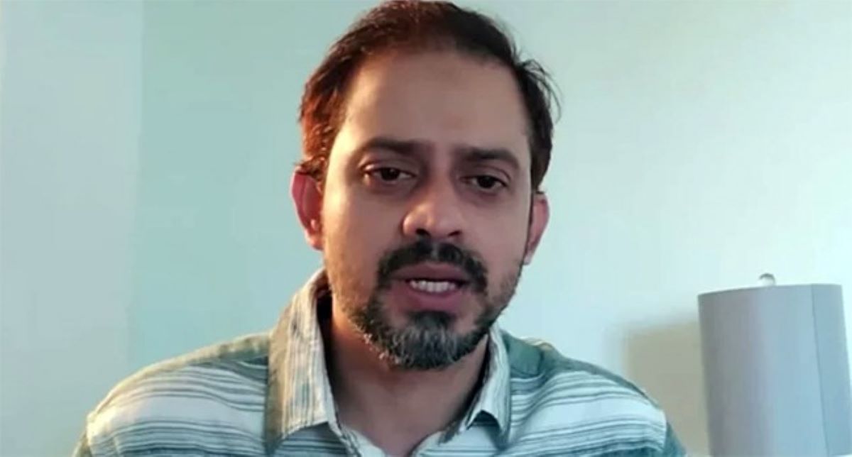 `গ্রামীণ নামের প্রতিষ্ঠানগুলো ধুমায়ে কাজ পাচ্ছে '
