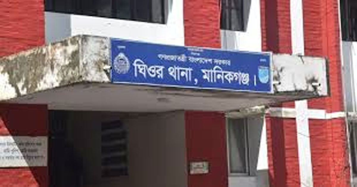 ঘিওরে থানায় দুই পুলিশ সদস্য লাঞ্ছিত, বিএনপি নেতা বাবলুর অনুসারীদের বিরুদ্ধে মামলা