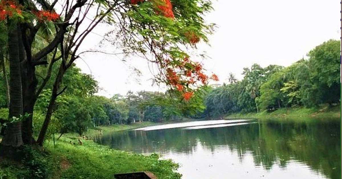 রমনা পার্কের লেক থেকে মরদেহ উদ্ধার
