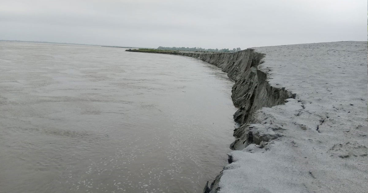 তিস্তার পানি বিপৎসীমার নিচে, বাড়ছে ভাঙন আতঙ্ক