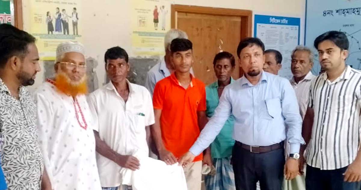 চাঁদপুরে ৪৫ হাজার জেলেকে খাদ্য সহায়তা প্রদান