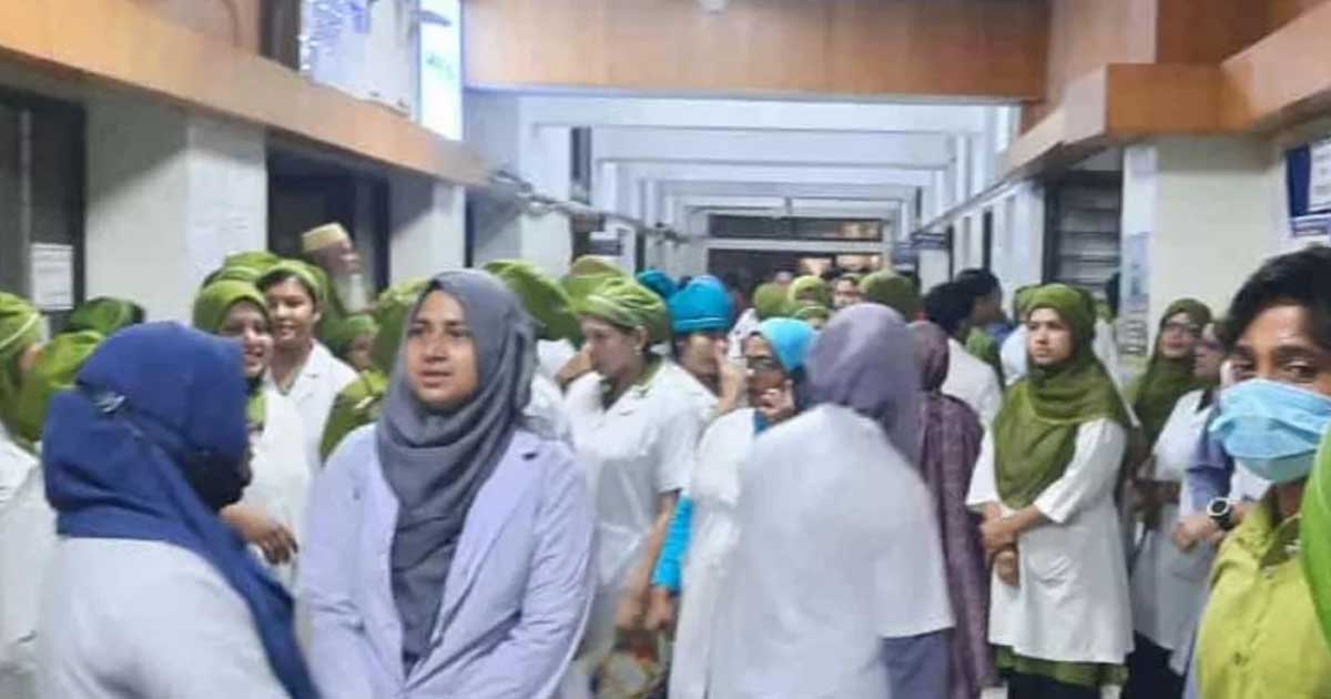 চিকিৎসকের বিরুদ্ধে মারধরের অভিযোগ,কর্মবিরতিতে নার্সরা