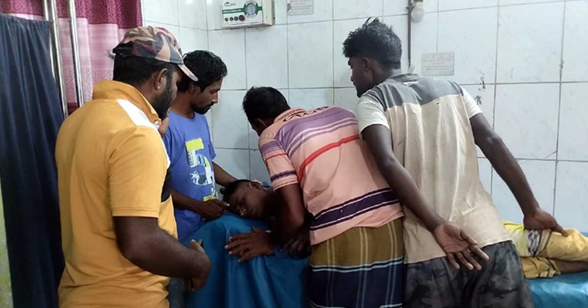 বিএনপির এক কর্মীর কোপে আরেক কর্মী জখম