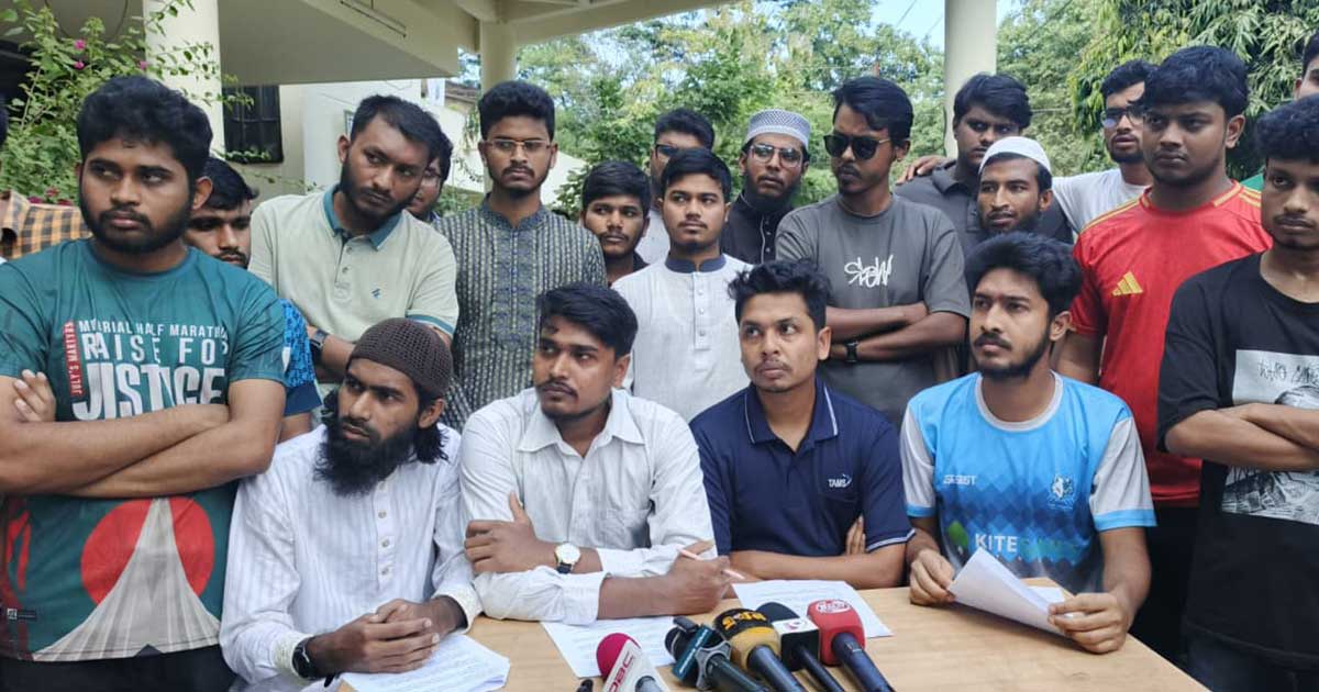 শাকসু নির্বাচনের রোডম্যাপ ঘোষণার দাবি শিক্ষার্থীদের