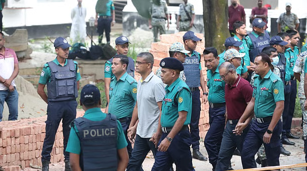 গুম-নির্যাতনের মামলায় ১৫ সেনা কর্মকর্তাকে কারাগারে পাঠানোর নির্দেশ ট্রাইব্যুনালের