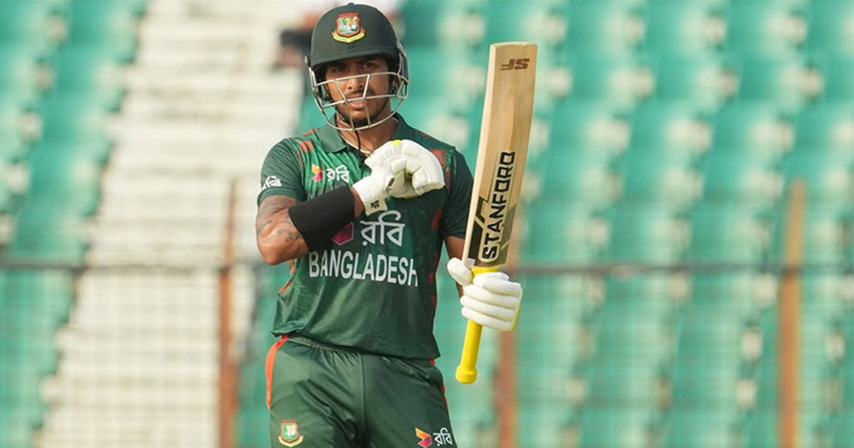 সাইফ-সৌম্যর দুর্দান্ত ব্যাটিংয়ে উড়ছে বাংলাদেশ