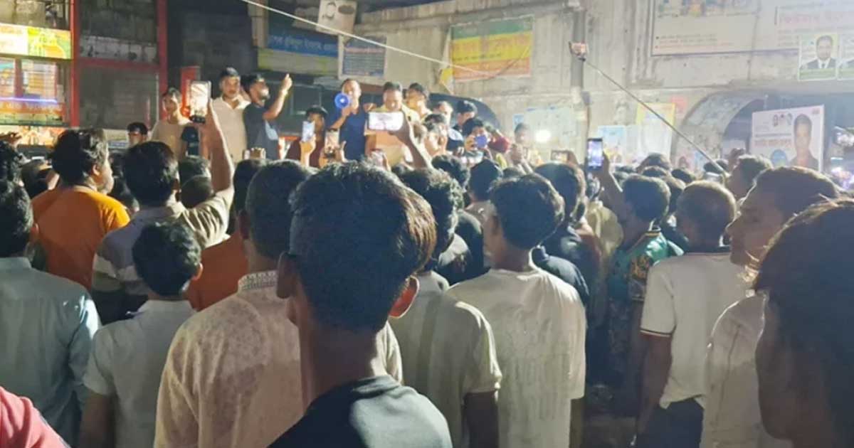 শিশুশিক্ষার্থীকে ধর্ষণের অভিযোগে মাদ্রাসা শিক্ষককে গণপিটুনি