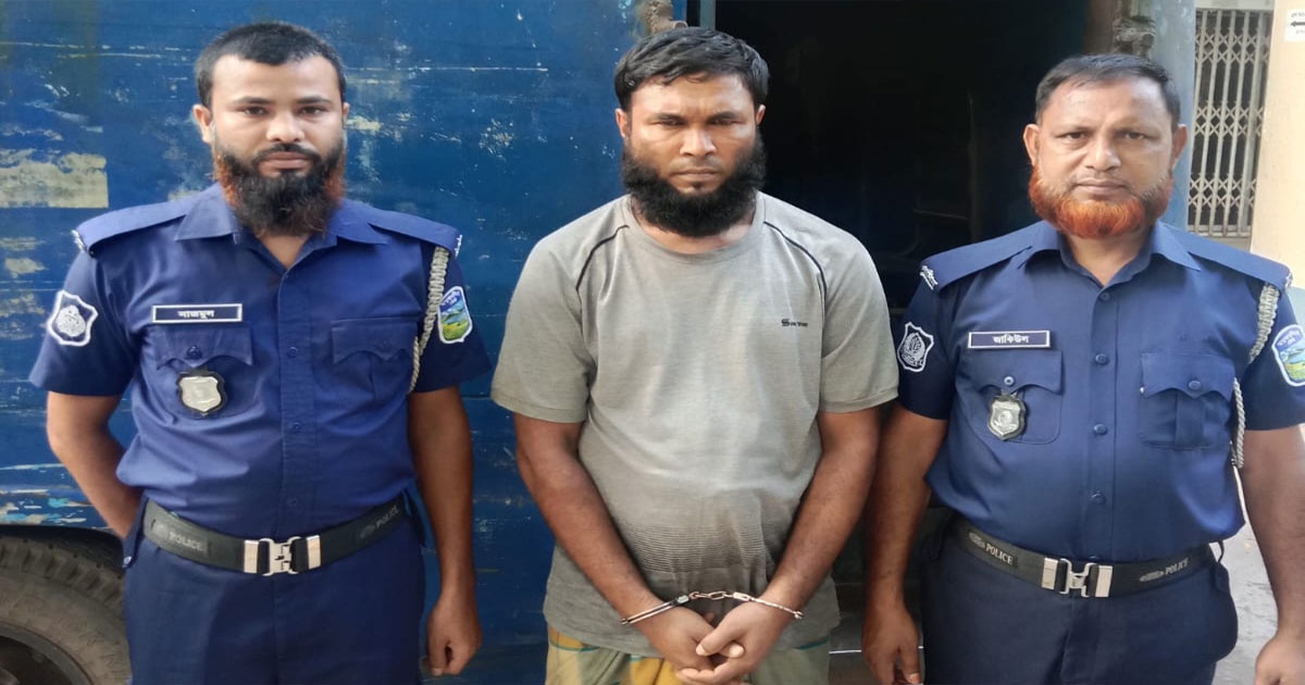 শেরপুরে সিএনজি থামিয়ে অস্ত্রের মুখে ছিনতাই, গ্রেপ্তার ১