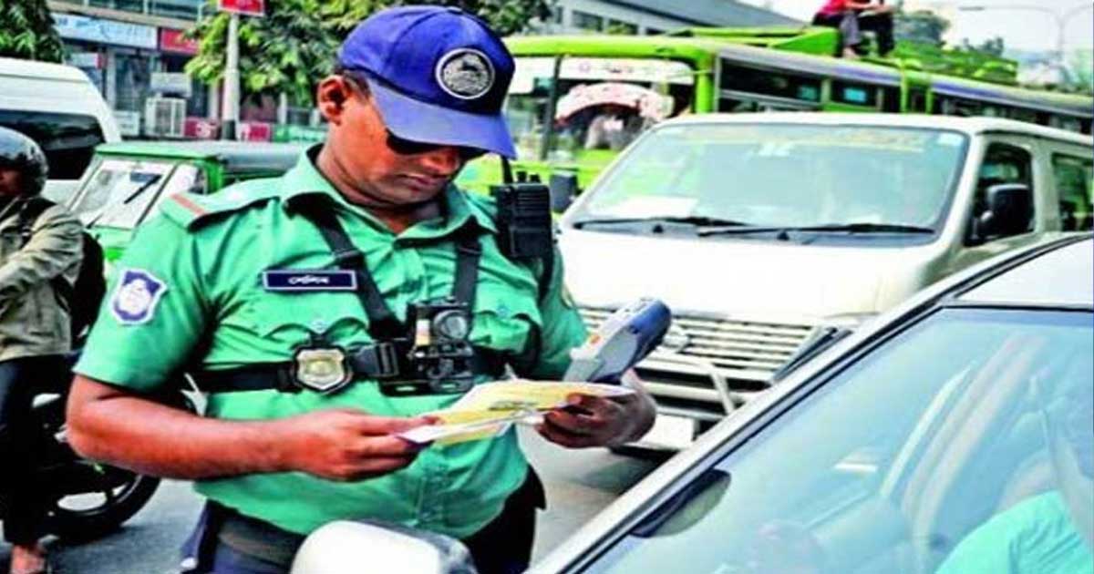 ট্রাফিক আইন লঙ্ঘনে ডিএমপির ১৭৩৯ মামলা