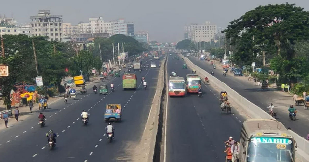 ঢাকার বাতাস আজ ‘সহনীয়’,বিশ্বে দূষিত শহরের তালিকায় ৩২তম