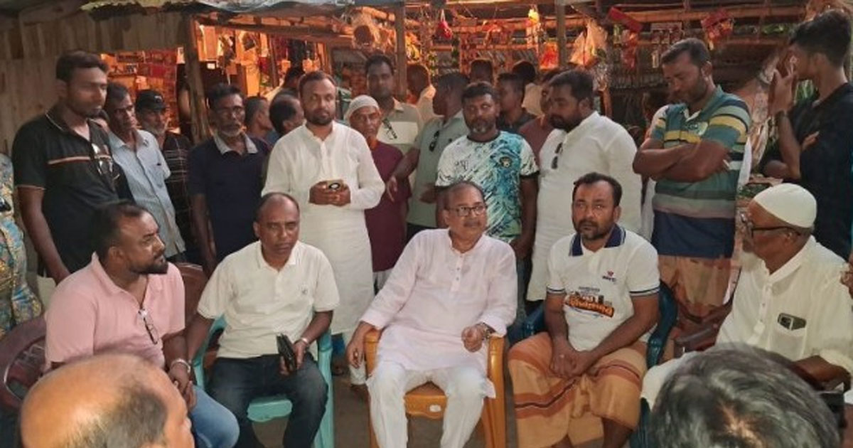 শার্শায় অসুস্থ নেতাকর্মীদের দেখতে গেলেন সাবেক এমপি তৃপ্তি