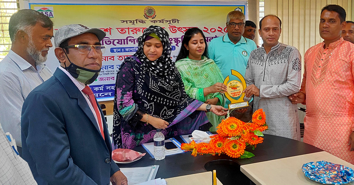 কাপাসিয়ায় ‘বাসা’র’ আয়োজনে বিতর্ক প্রতিযোগিতা ও সম্মাননা প্রদান