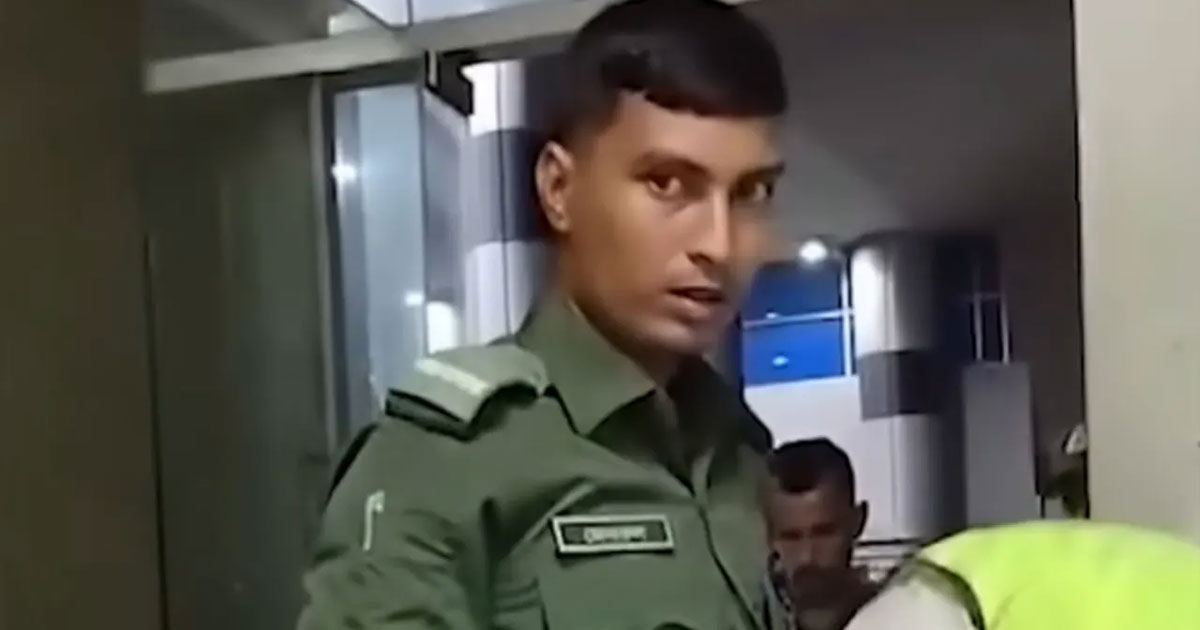 বিমানবন্দরের সেই আনসার সদস্যকে স্থায়ী বহিষ্কার