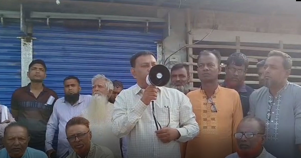 কয়রায় বেড়িবাঁধ নির্মাণের প্রতিশ্রুতি দিলেন মনিরুল হক বাপ্পী