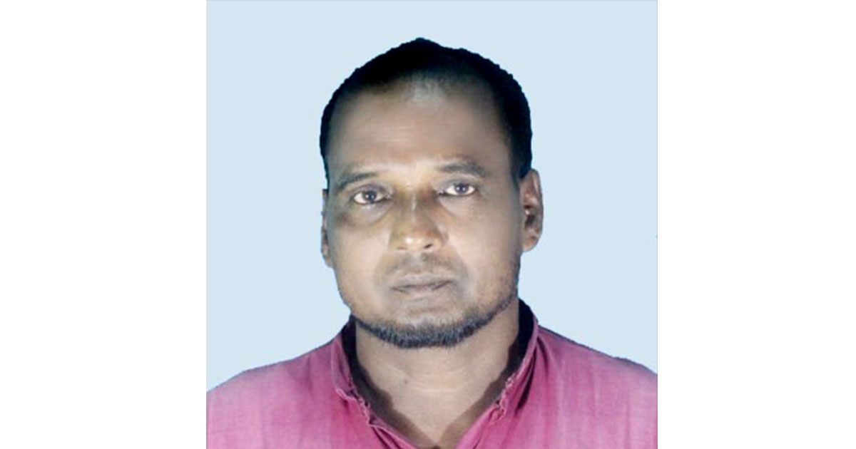 হার্টে একাধিক ব্লক, বাঁচতে চান রিক্সাচালক মোন্নাফ আলী