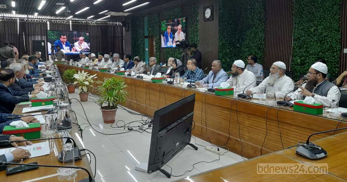 নিরপেক্ষ ও শক্ত ভূমিকা নিতে ইসিকে রাজনৈতিক দলগুলোর তাগিদ