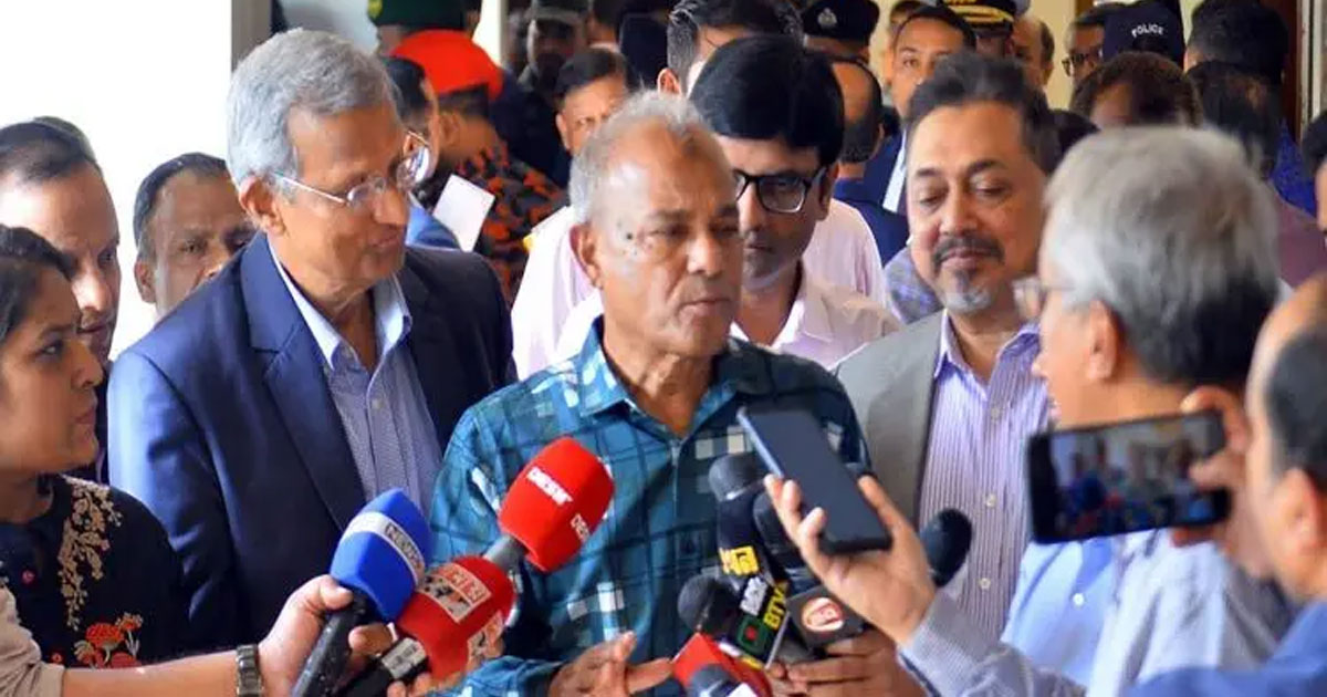 এবারও বিজয় দিবসে প্যারেড হচ্ছে না: স্বরাষ্ট্র উপদেষ্টা