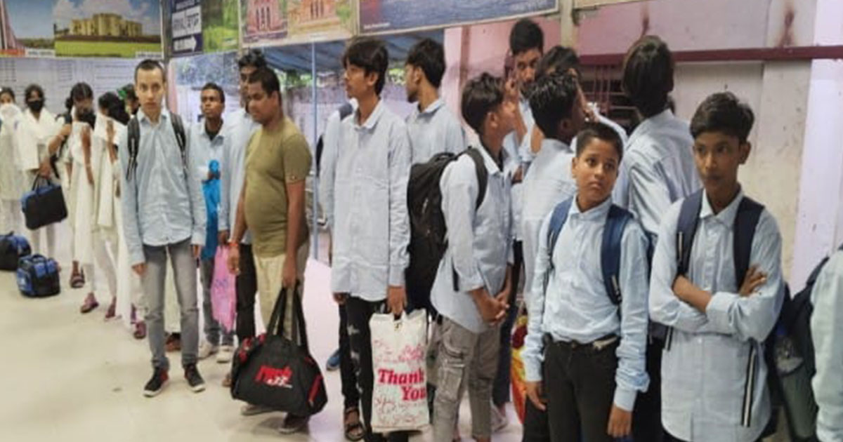 ৩০ বাংলাদেশি কিশোর-কিশোরীকে ফেরত পাঠালো ভারতীয় পুলিশ