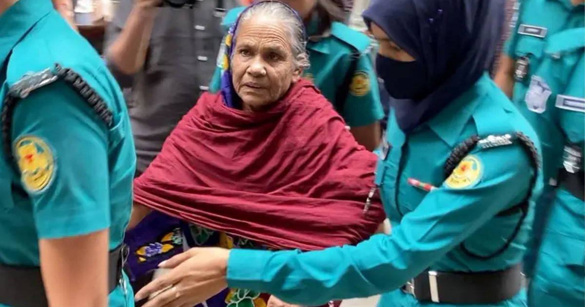 ঢাকার আদালতে ভারতের সখিনা বেগম, জামিন না হওয়ায় ভেঙে পড়লেন মেয়ে