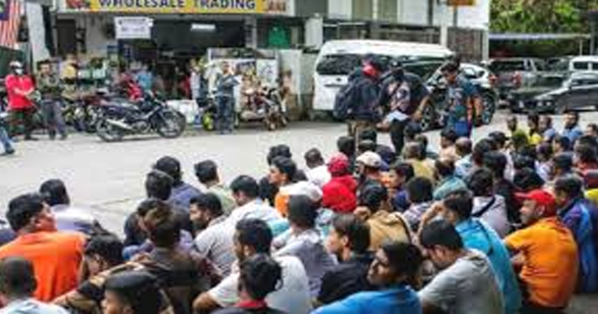 মালয়েশিয়ায় ১৭৪ বাংলাদেশি আটক