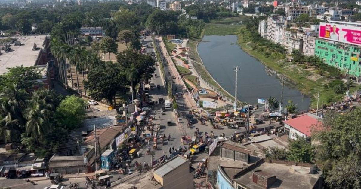 যশোরে ভূমিকম্পে সাধারণ মানুষের মধ্যে আতঙ্ক
