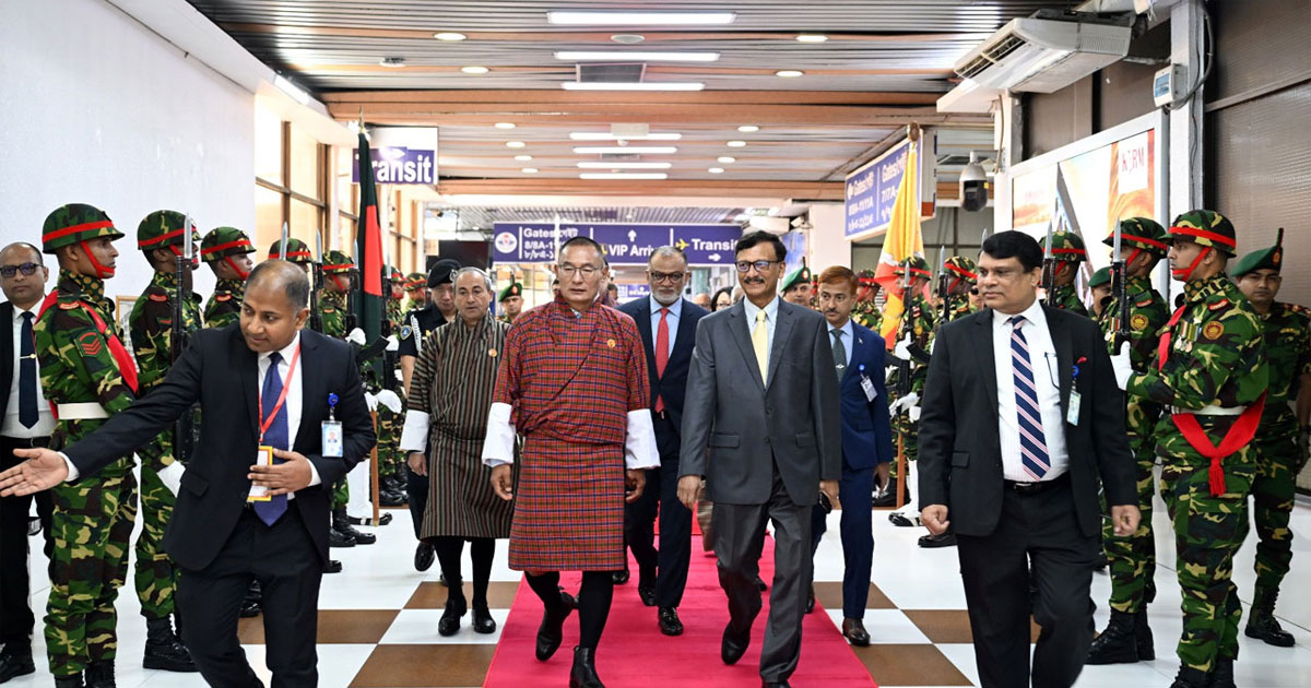 ঢাকা ছাড়লেন ভুটানের প্রধানমন্ত্রী শেরিং টোবগে
