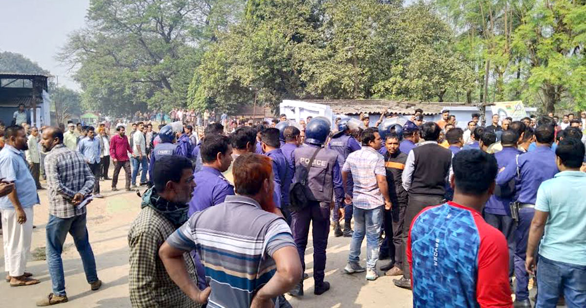 সরকারি মদের কোম্পানিতে নির্বাচন নিয়ে সংঘর্ষ, আহত ১০