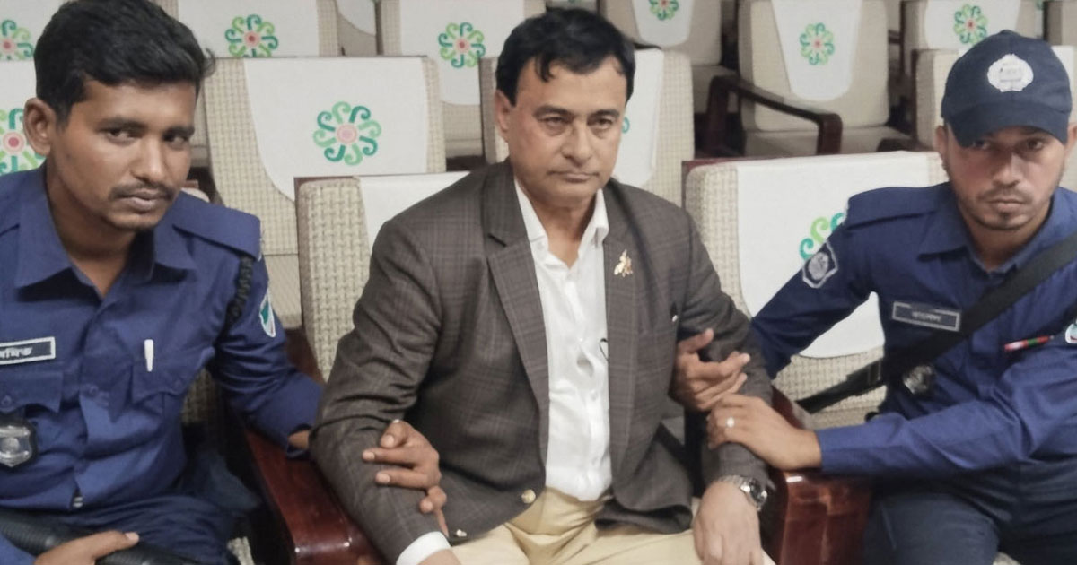 যশোরে ভুয়া ‘অতিরিক্ত সচিব’ আটক