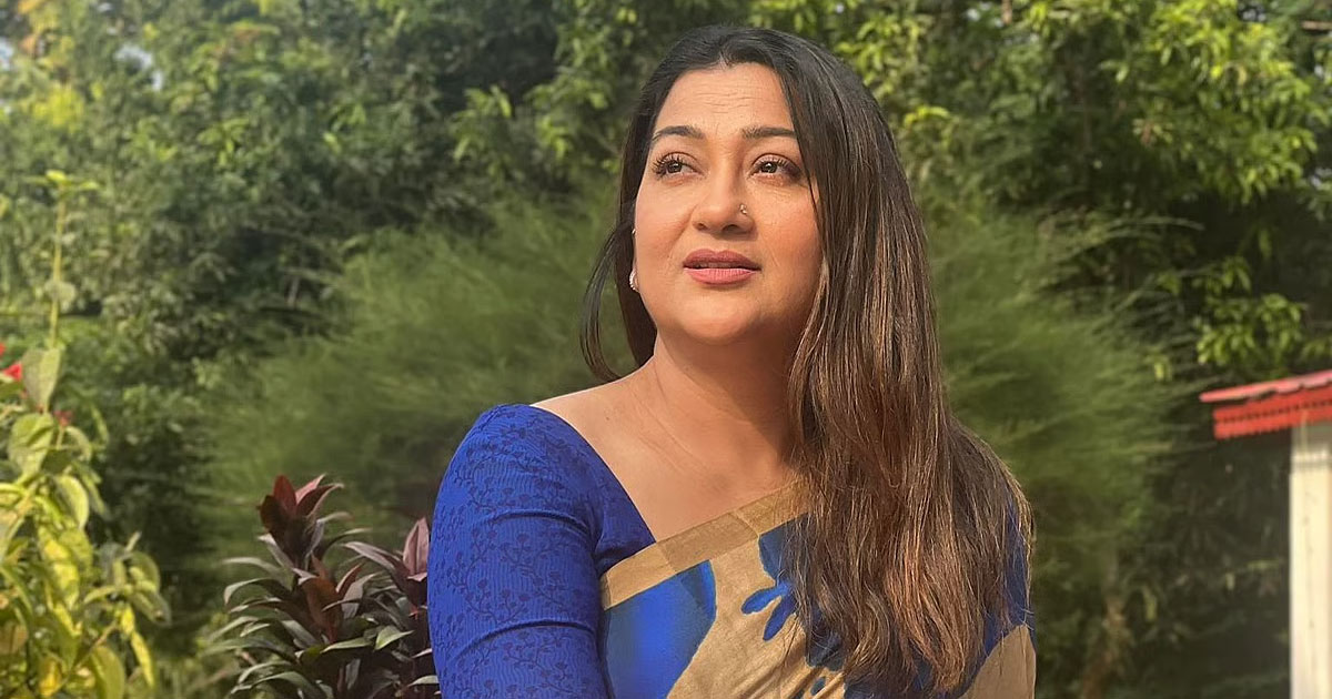 আল্লাহ ঠিক করবেন কে সম্মান পাবে: দীপা খন্দকার