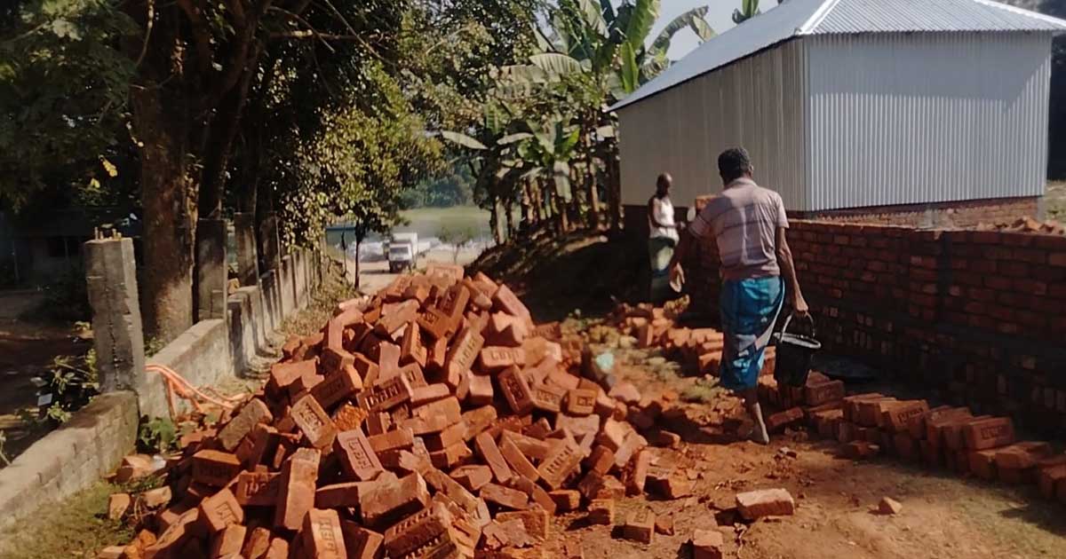 শ্রীপুরে প্রবাসীর জমি দখলের অভিযোগ