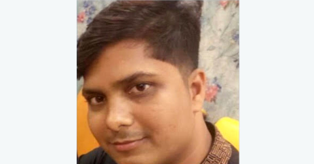 ২৪ দিনেও খোঁজ মেলেনি স্কুলছাত্রীর, ট্যুরিস্ট পুলিশ সদস্যের বিরুদ্ধে মামলা