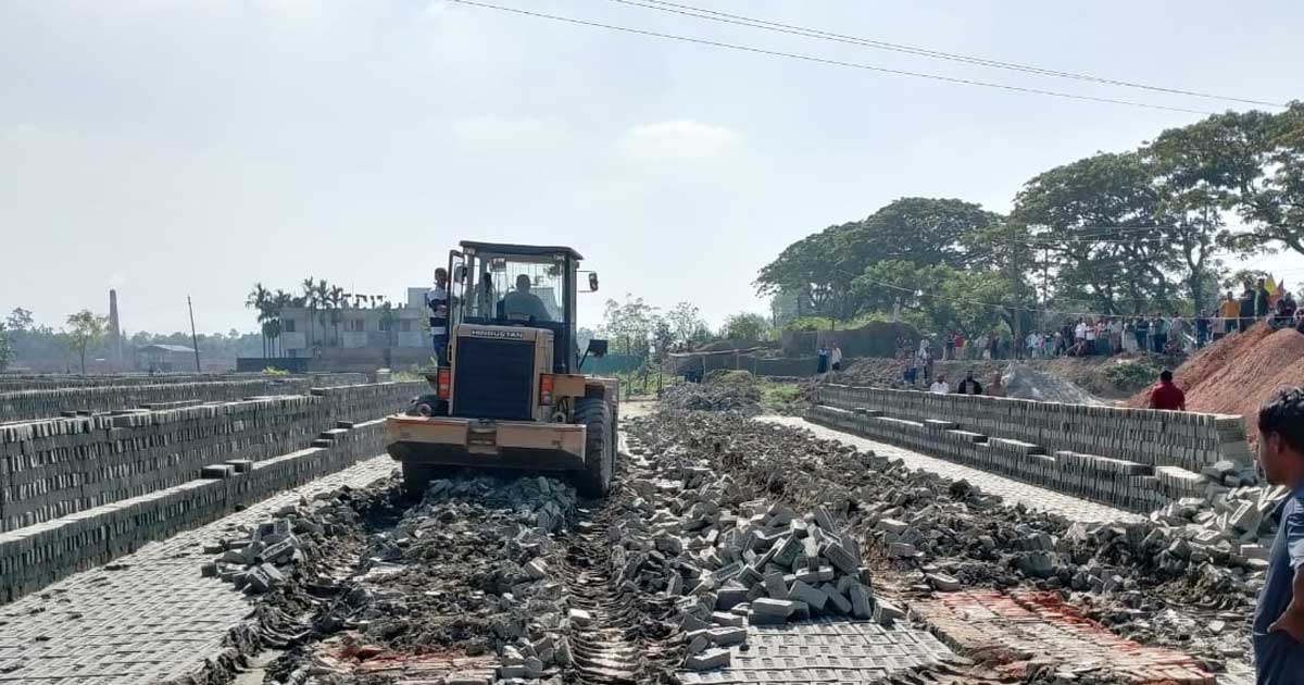 শেরপুরে অবৈধ ইট ভাটায় অভিযান
