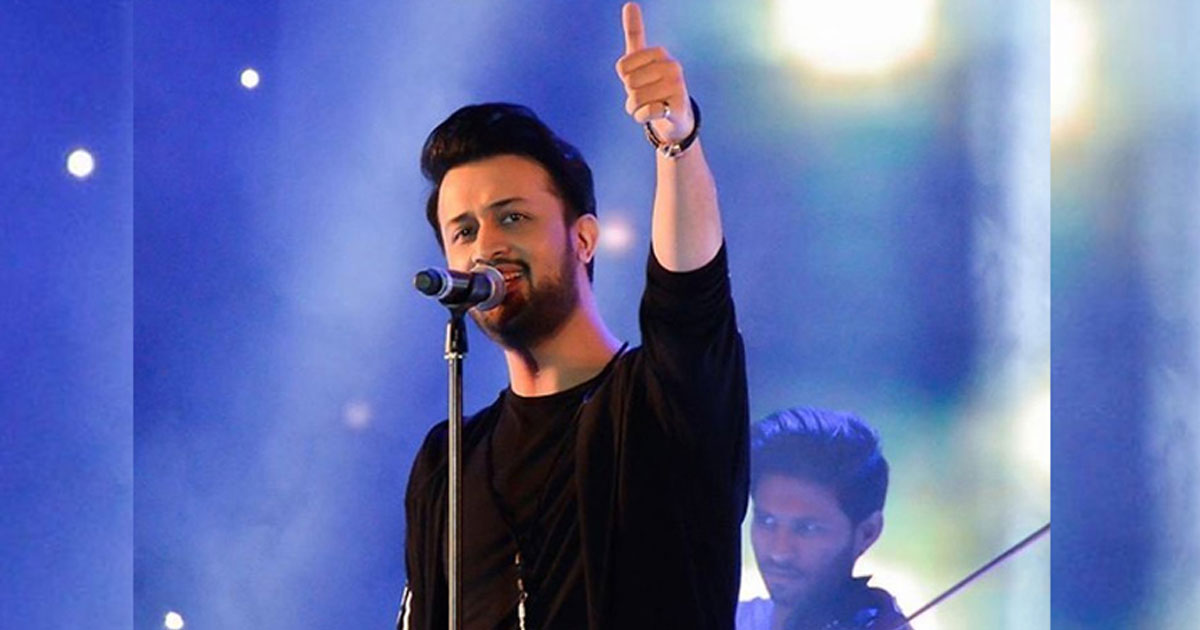 ভক্তদের কাছে ক্ষমা চাইলেন আতিফ আসলাম