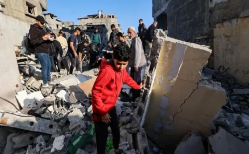 ইসরায়েলি হামলায় গাজায় একদিনে নিহত ৪৩