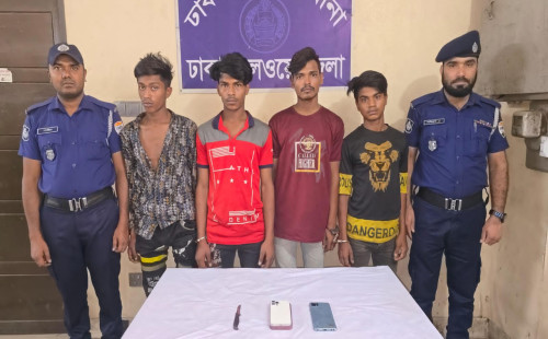 বিমানবন্দর কমলাপুর রুটে ছিনতাই চক্রের মূলহোতা ইয়াসিন গ্রেপ্তার