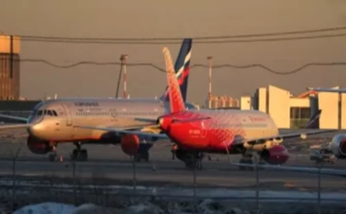 মস্কোতে ভয়াবহ ড্রোন হামলা, বিমান চলাচল বন্ধ