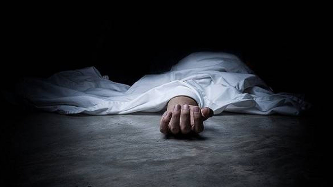 কাওরান বাজারে ট্রেনের ধাক্কায় বৃদ্ধ নিহত