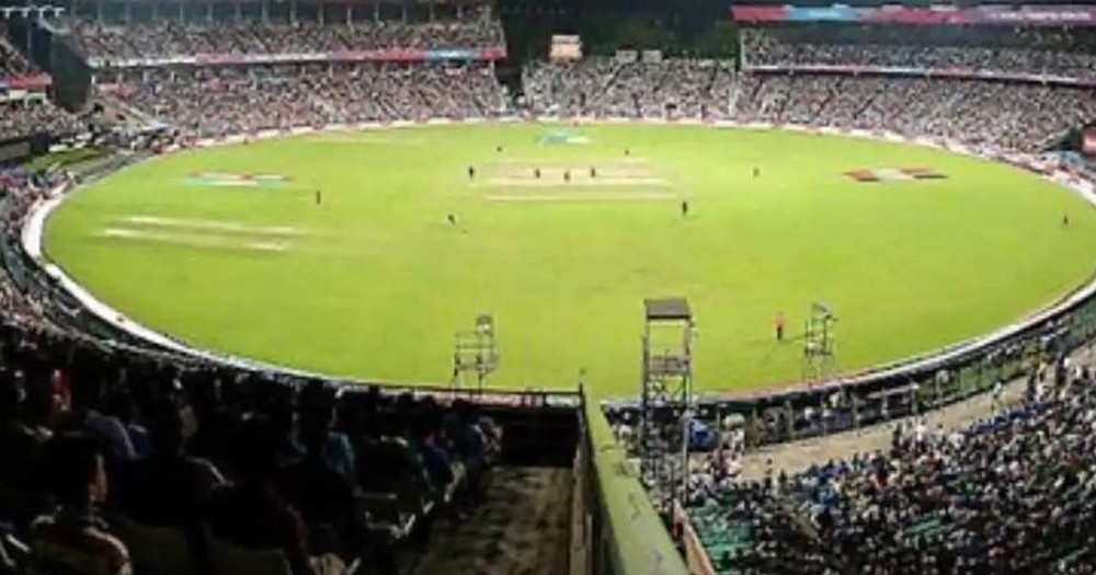 আইপিএলের মাঠে বোমা হামলার হুমকি