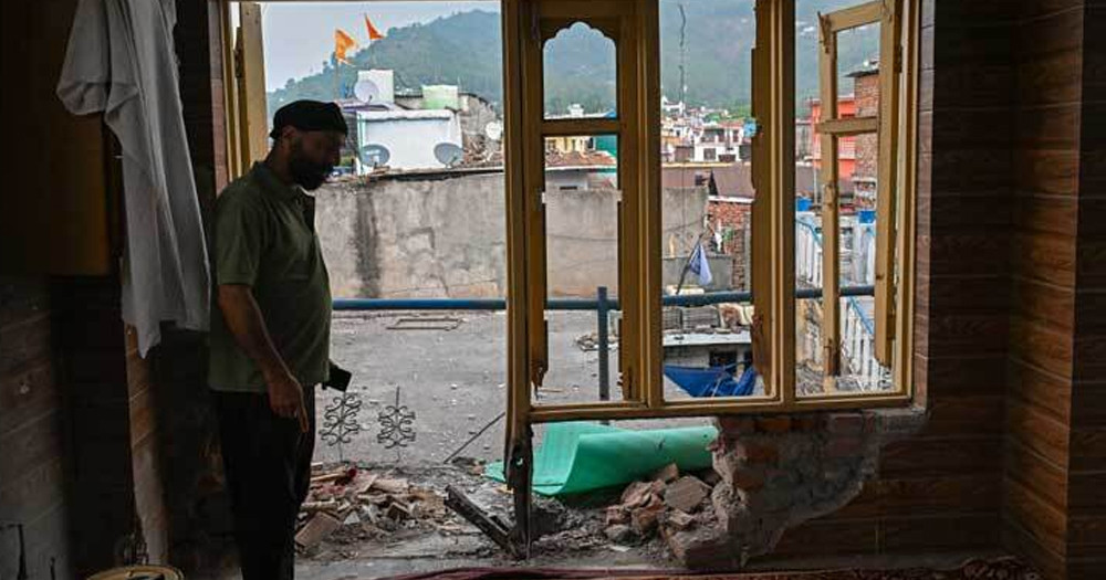 ভারতের ১৫ শহরে ক্ষেপণাস্ত্র হামলা চালিয়েছে পাকিস্তান