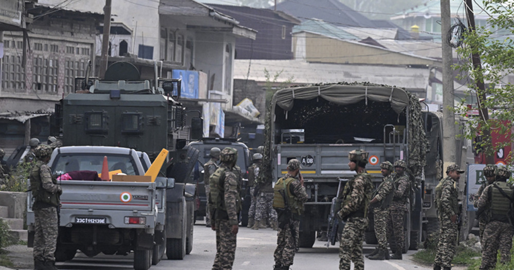 ভারতের ৪০-৫০ সেনাকে হত্যার দাবি পাকিস্তানের