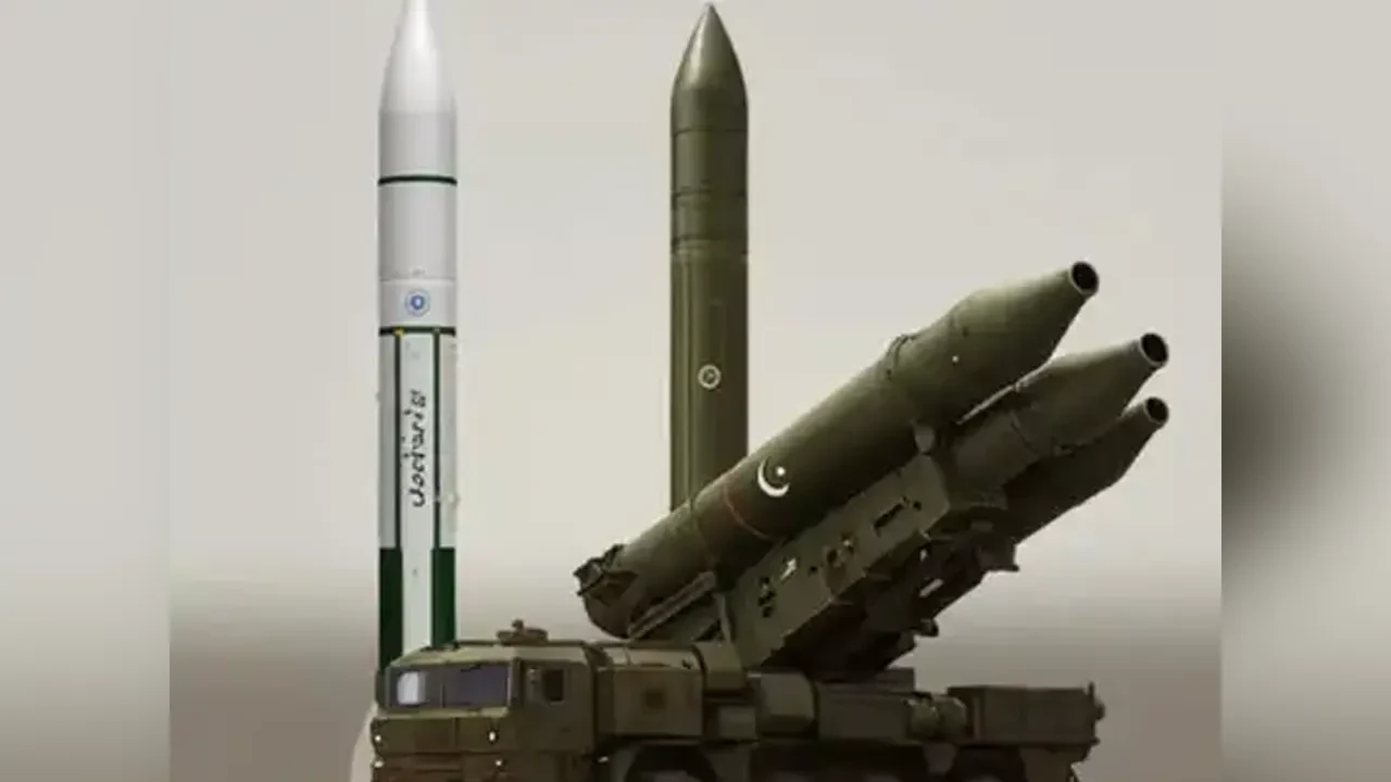 ভারতে শক্তিশালী ক্ষেপণাস্ত্র ফাতাহ-১ ছুড়েছে পাকিস্তান