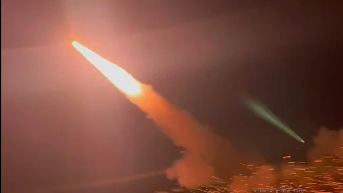 ভারতে পাকিস্তানের পাল্টা ক্ষেপণাস্ত্র হামলা শুরু