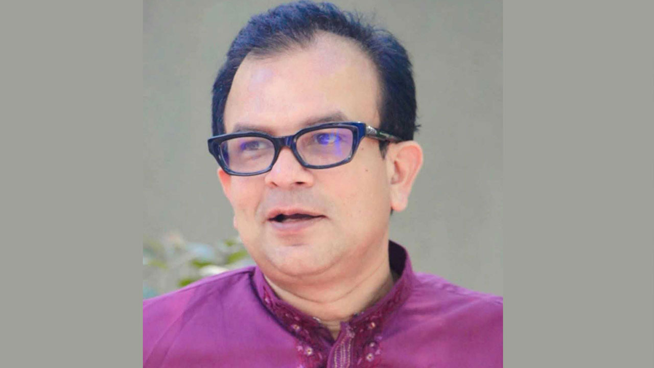 বিমানবন্দর থেকে বিএনপি নেতা আটক